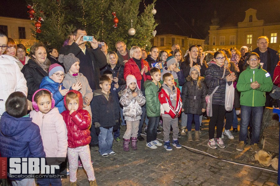 advent_u_tvrdji_dan_grada_osije