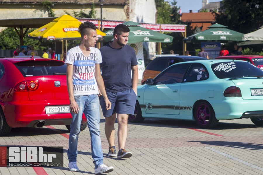 style_show_djakovo_SiBhr_39