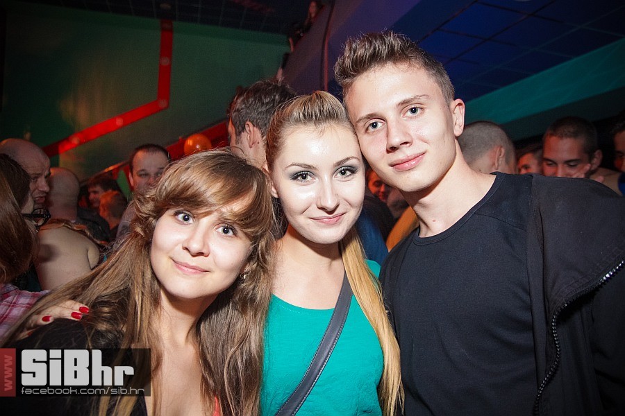 hladno_pivo_kino_europa_1210201