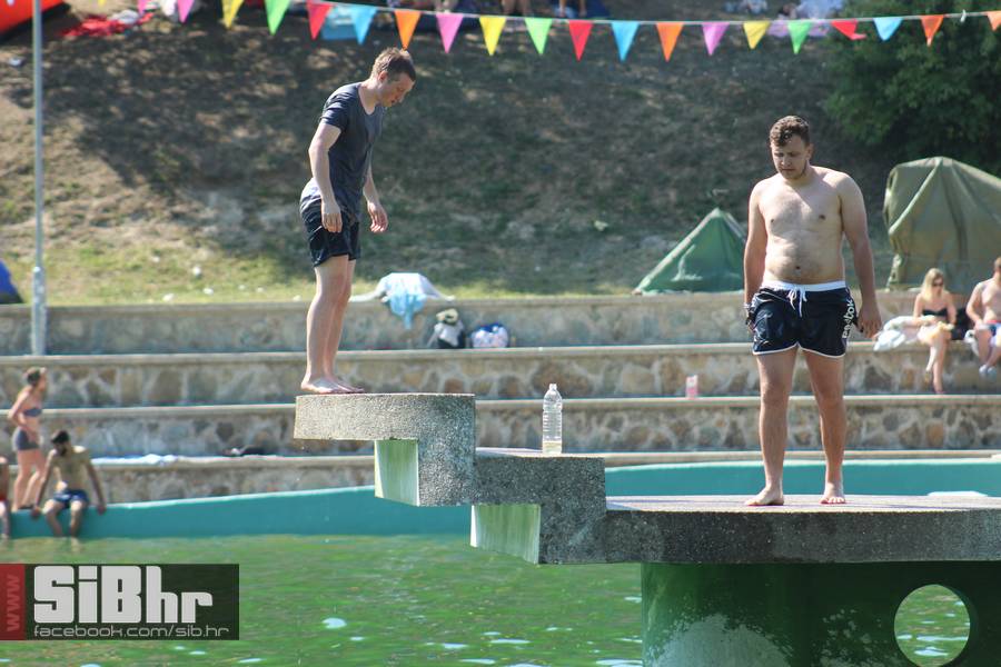 ferragostoJAM_2017_jezero_SiBhr