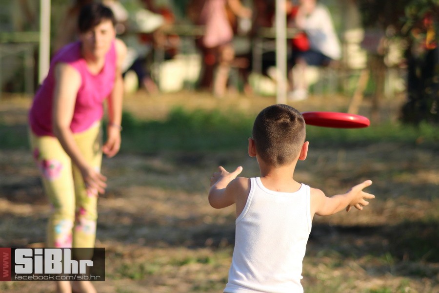 slama_dan_drugi_SiBhr_42 slama_dan_drugi_SiBhr_42