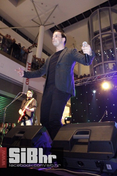 ivan_zak_avenuemall_osijek_zora