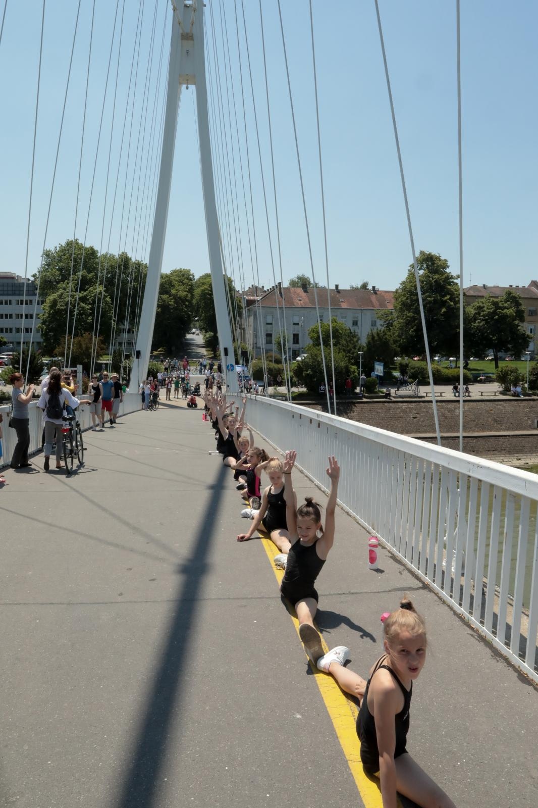 Najduža špaga na svijetu u Osijeku Najduža špaga na svijetu u Osijeku