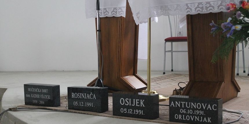 spomen_kamenje spomen_kamenje