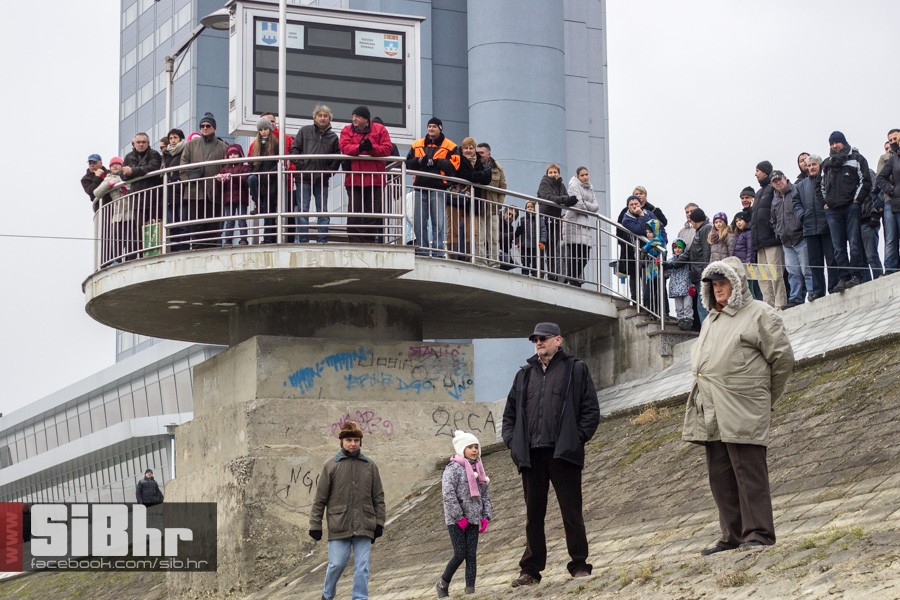 skakanje_tuljan_31122015_sibhr_