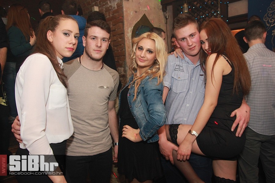 nocni_zivot_harem04012013_SiBhr