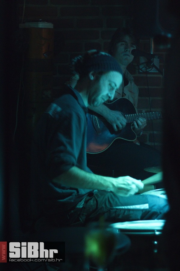 akusticna_svirka_cadillac_13