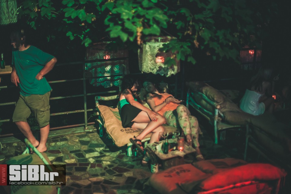 in_da_sofa_osijek_17
