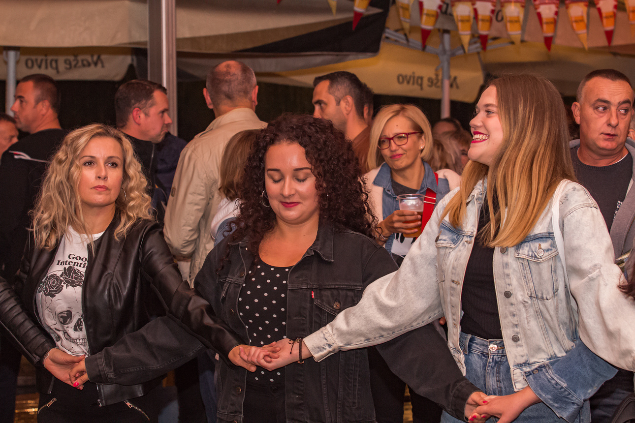 Dani prvog hrvatskog piva 2021: Crvena jabuka Dani prvog hrvatskog piva 2021: Crvena jabuka