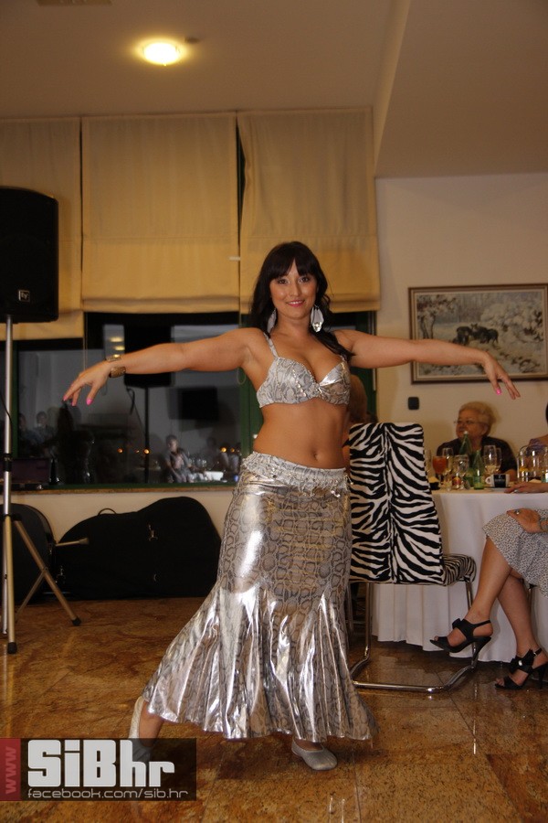 orijentalna_vecera_osijek_SiBhr orijentalna_vecera_osijek_SiBhr