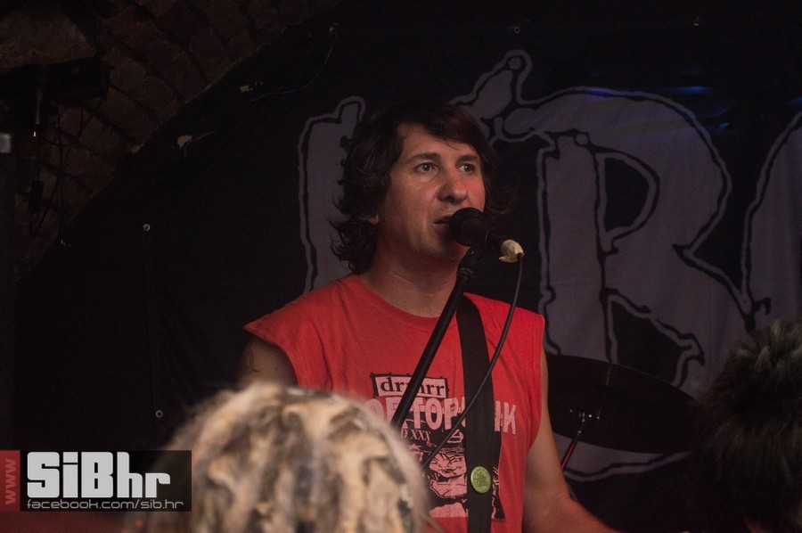 punk_ludnica_exit_4