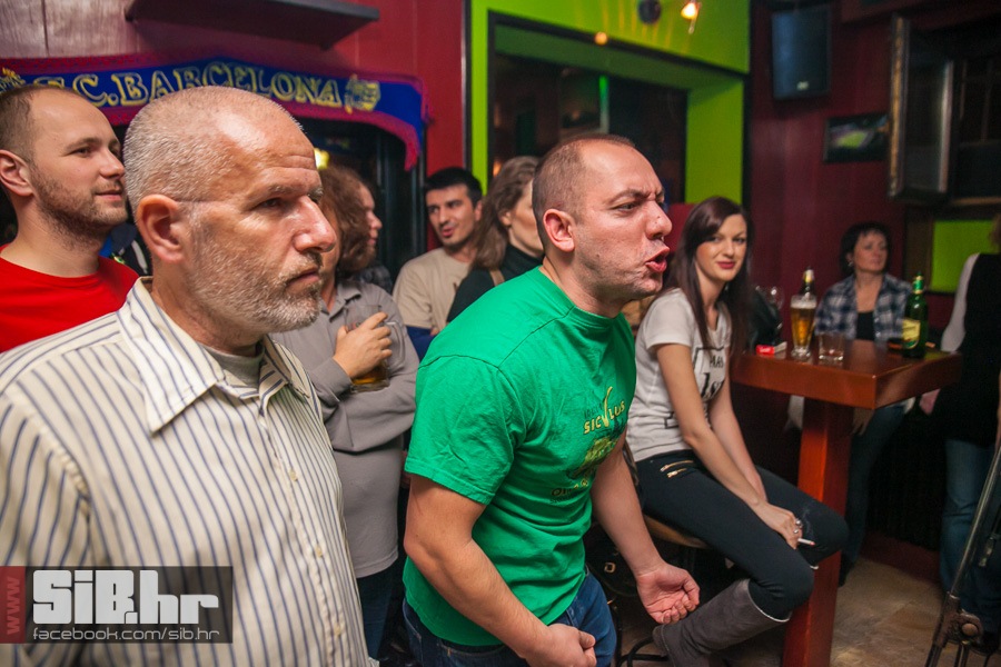 guzva_u_16ercu_barcelonapub_170