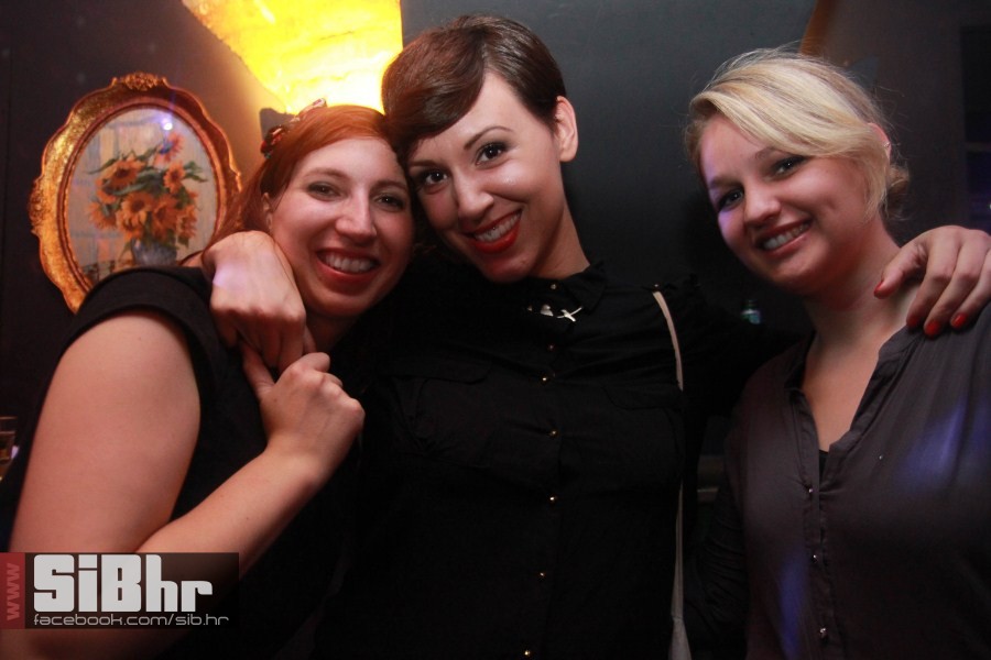 tufna0211_68 tufna0211_68