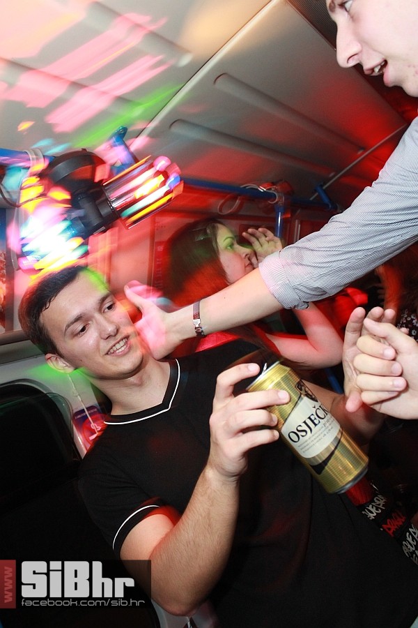 tramvajparty_osijek_nightlife_s