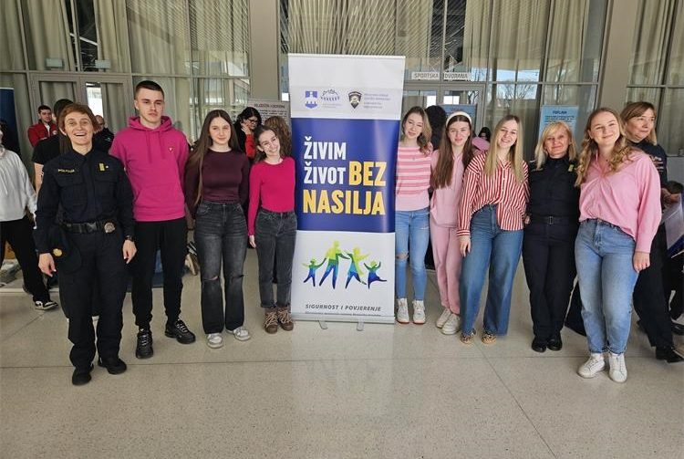 dan ružičastih majica