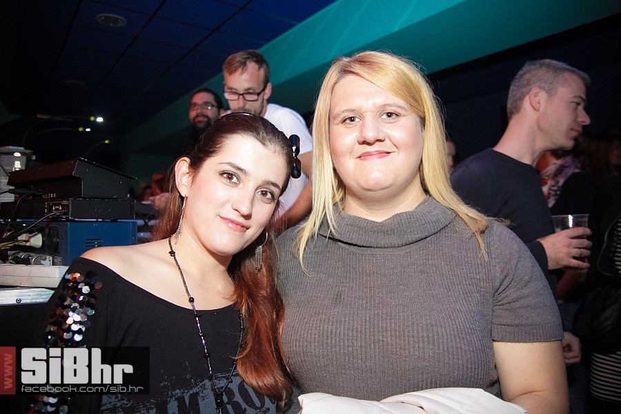 hladno_pivo_kino_europa_1210201