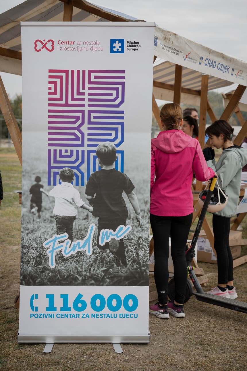 20251018 CZND-11 20251018 CZND-11