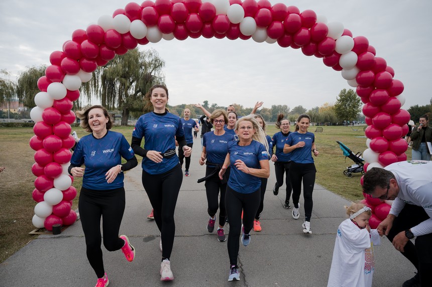 20251018 CZND-221 20251018 CZND-221