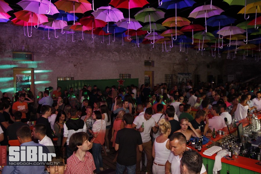 nocni_zivot_44 nocni_zivot_44