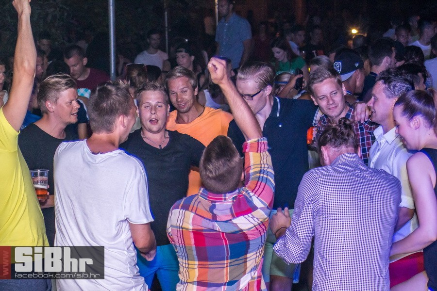 dc_party_by_zoran_13