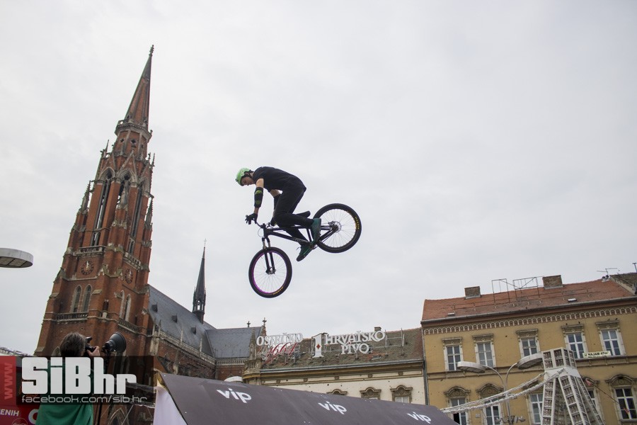 bmx_coca cola_sibhr_os_08