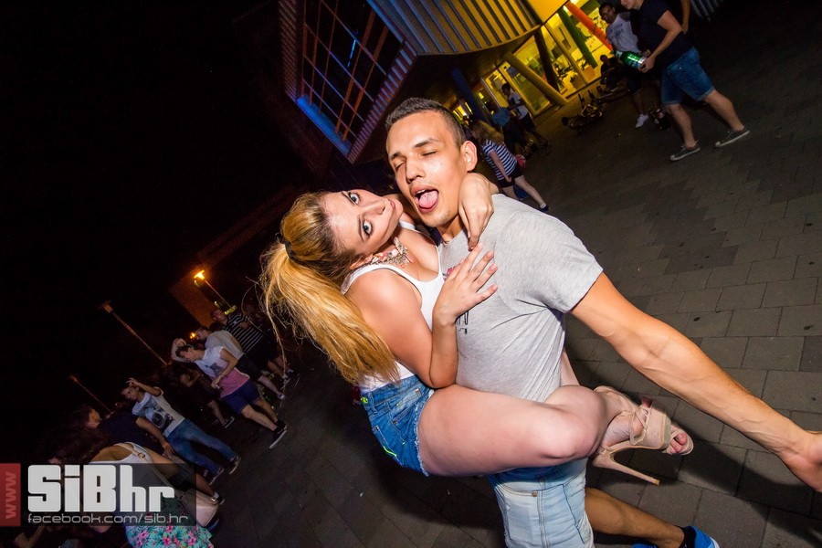 dc_party_by_zoran_26