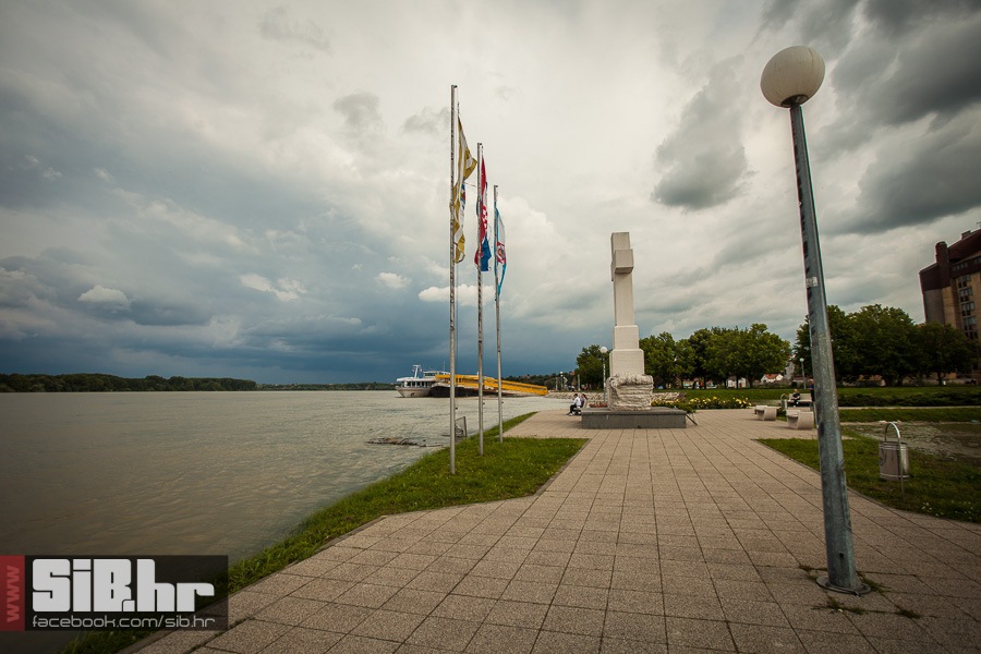 poplave_u_sib_12062013_sibhr_mb