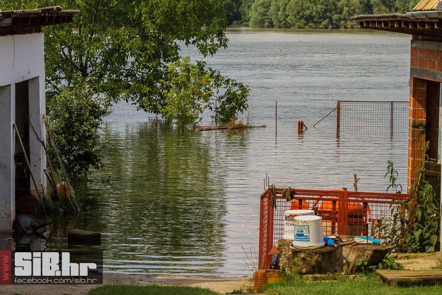 poplave_u_sib_12062013_sibhr_mb