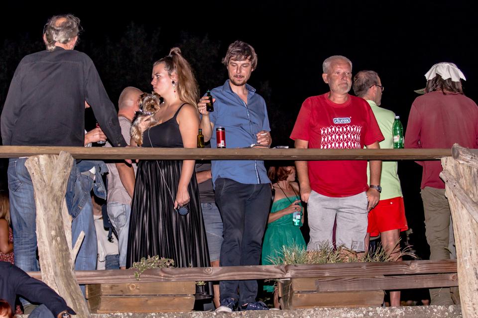 Osječani uživali na jazzu uz Dravu Osječani uživali na jazzu uz Dravu