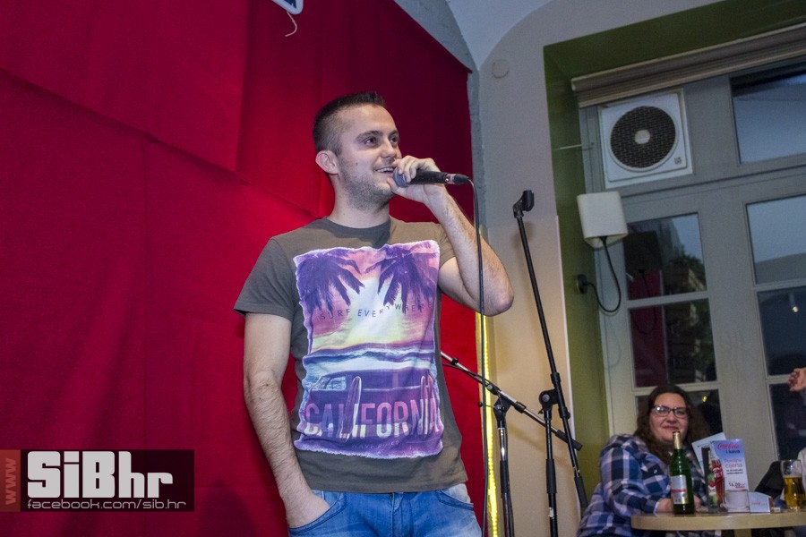 stand_up_2015_SiBhr_21