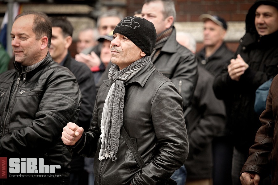 oslobodeni_generali_16112012_mb