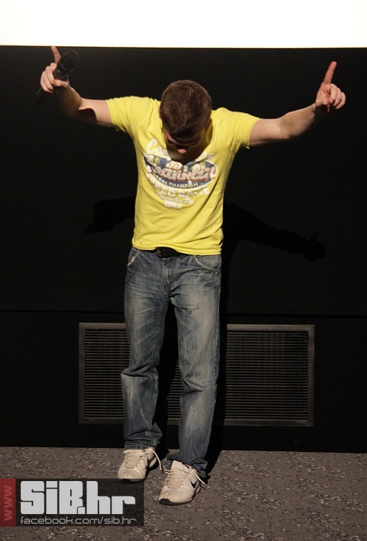 punc_2012_16 punc_2012_16