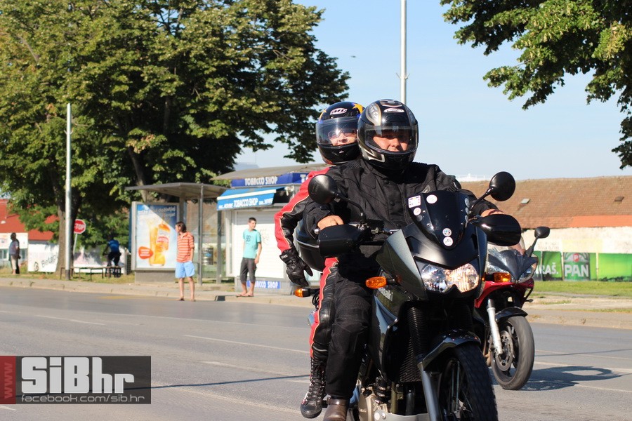 motorijada_osijek_defile_SiBhr_