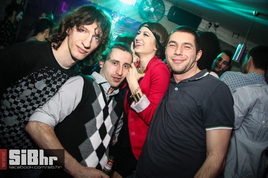 barka2303_05 barka2303_05