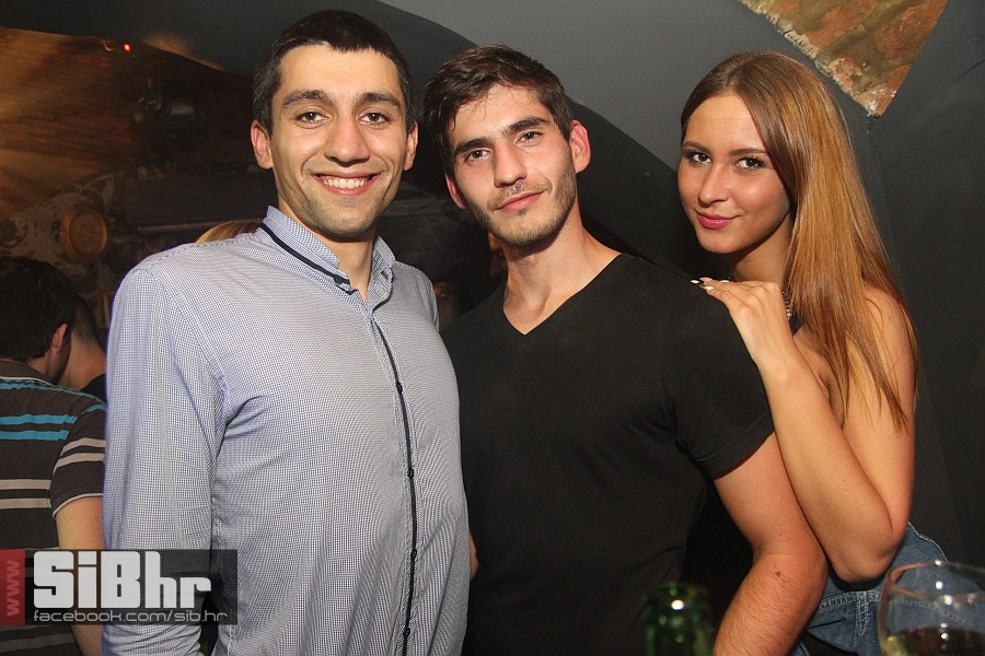 2014_10_12_Tufna_osijek_nightli