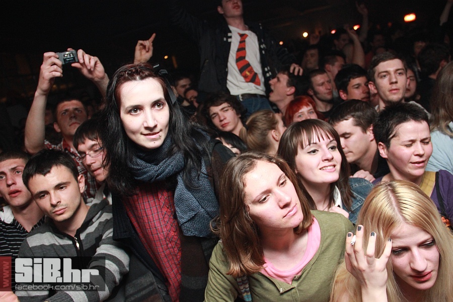 majke_pampas_23_03_2012_sibhr_0