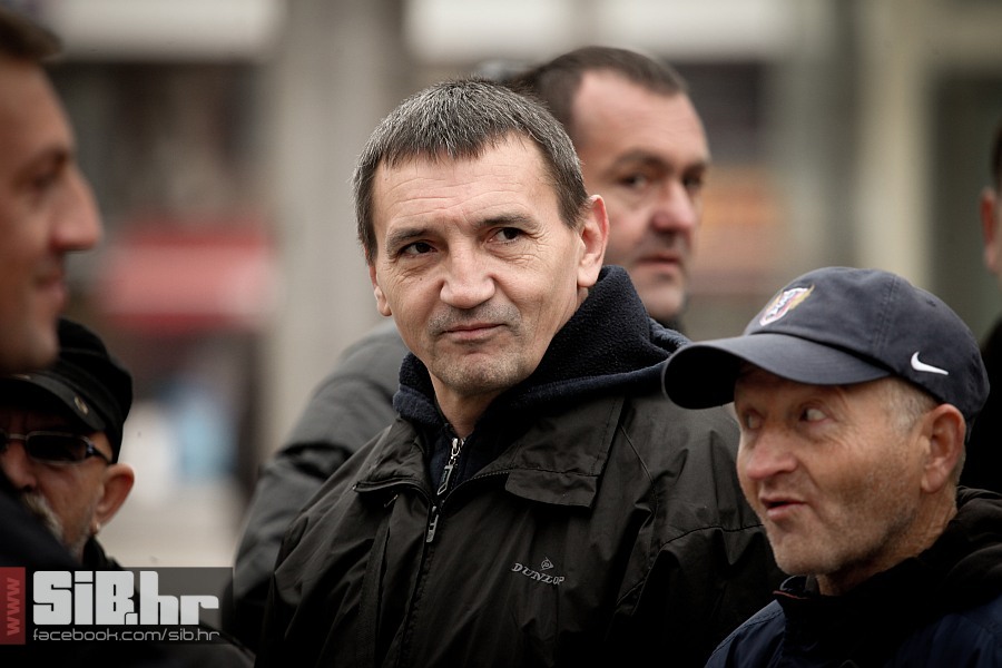 oslobodeni_generali_16112012_mb