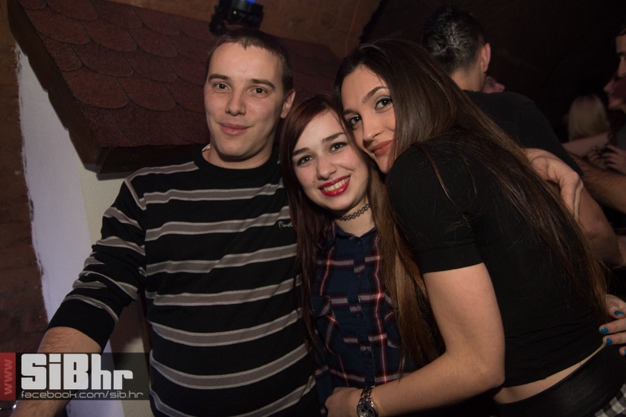 slavonia_band_outside_21