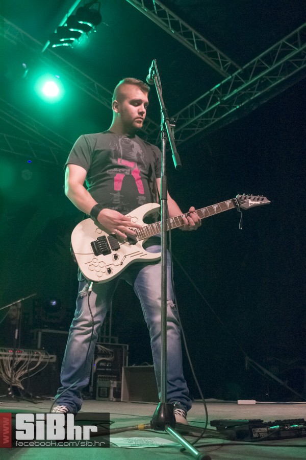 ufo2015_zadnji_dan_40