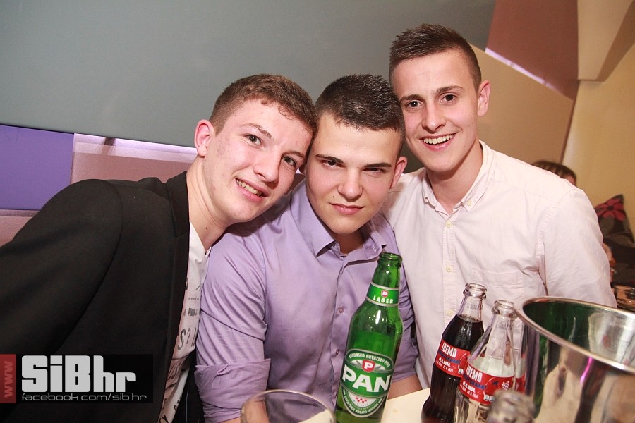 gold bar_osijek_nightlife_sibhr