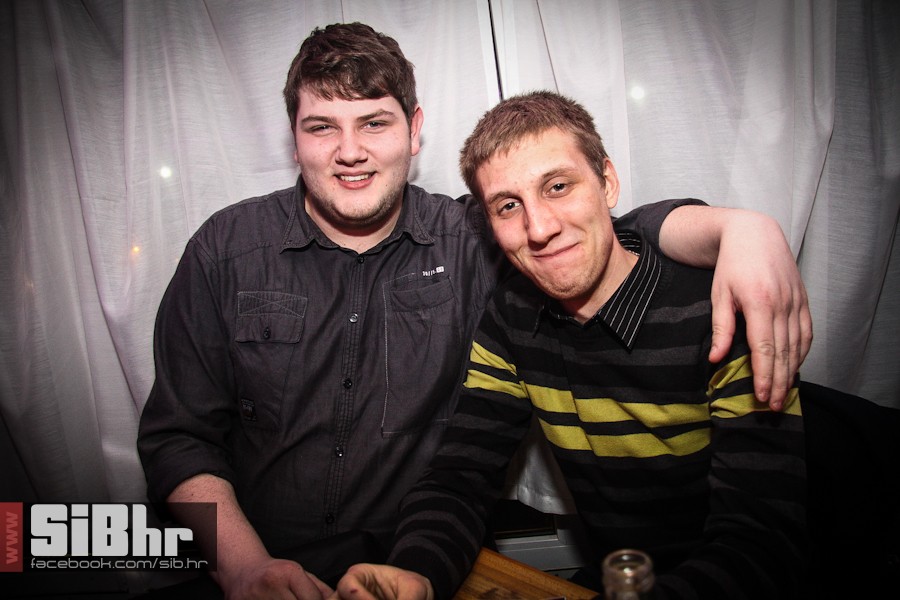 barka2303_24 barka2303_24