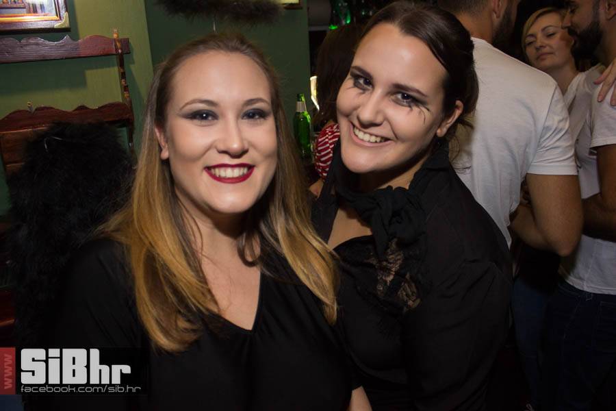 fortpub_halloween_24