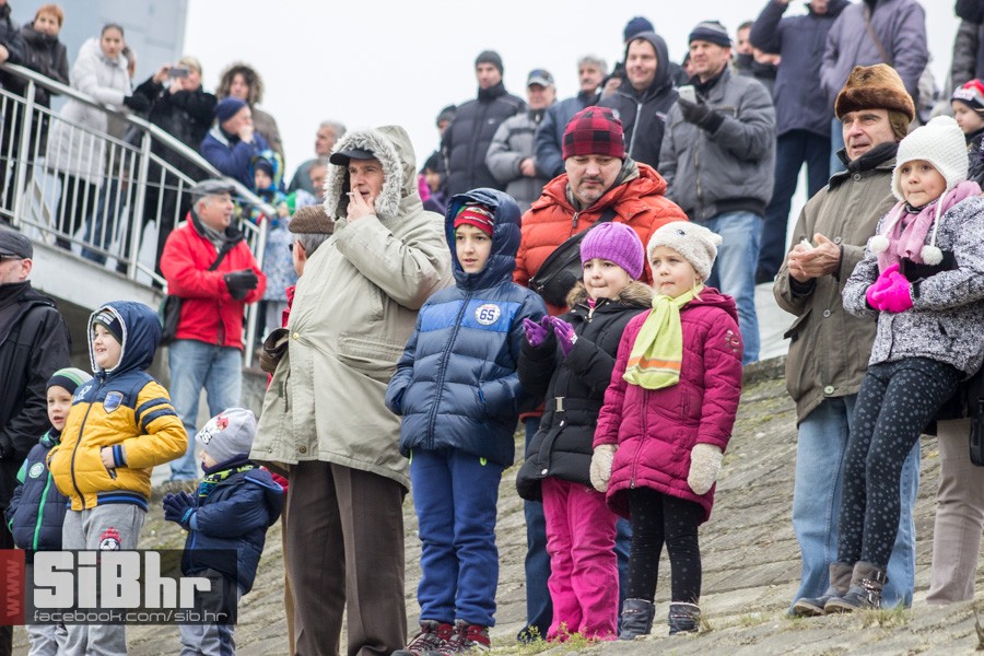skakanje_tuljan_31122015_sibhr_