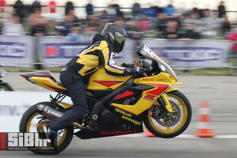 street_race_1_SiB_hr_30 street_race_1_SiB_hr_30