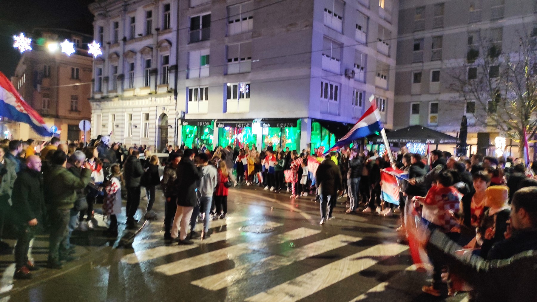 Slavlje nakon pobjede Hrvatske