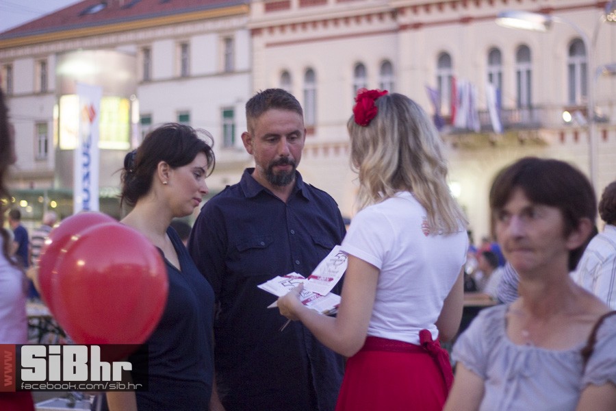 oljn_kolovoz_2015_SiBhr14