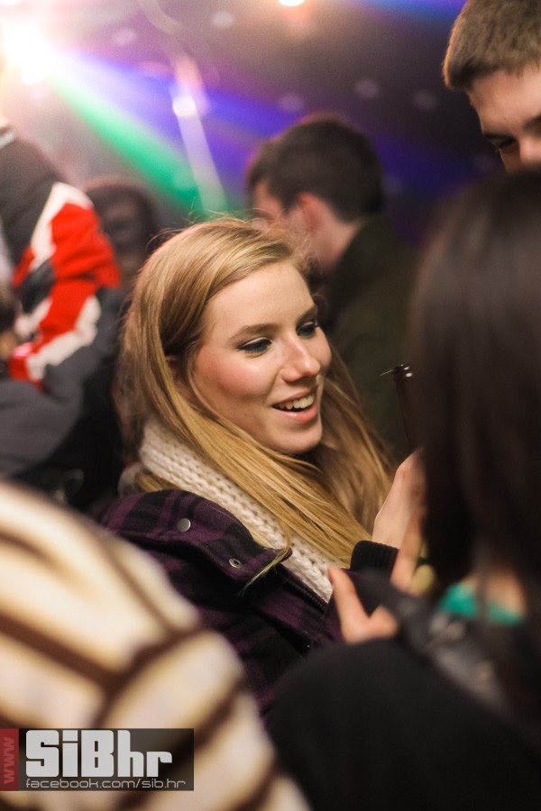 exit-viptaxi_SiBhr_15 exit-viptaxi_SiBhr_15