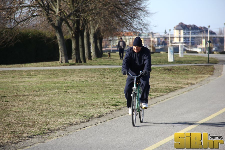 setnja_gradom_7_1_2012_sibhr_08