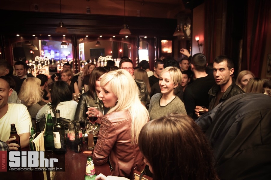 old_bridge_pub_13042013_sibhr_2 old_bridge_pub_13042013_sibhr_2