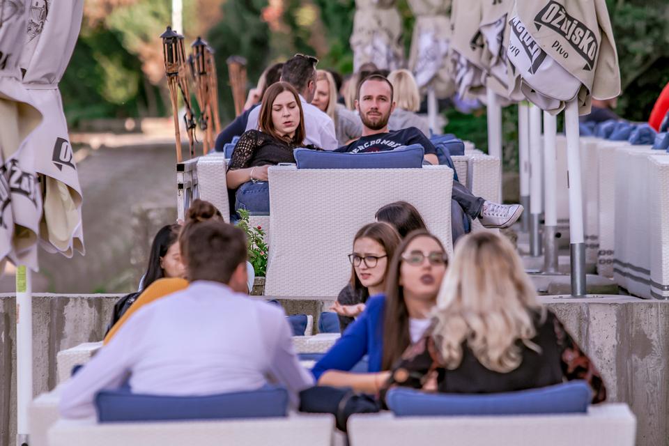 Legice i lege u nedjeljnoj šetnji Legice i lege u nedjeljnoj šetnji